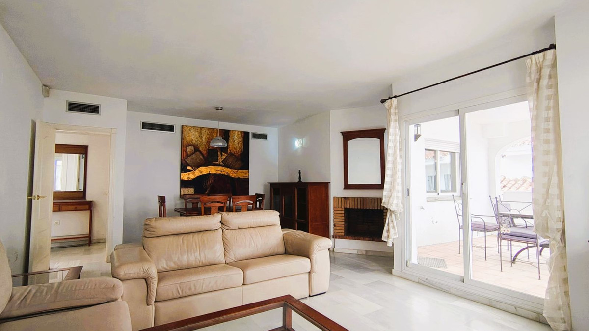 Appartement te koop in Nueva Andalucía | 2 slaapkamers H5351053