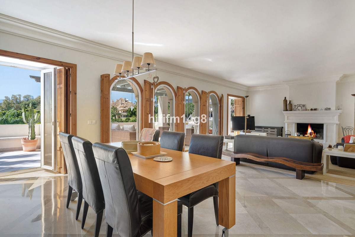 Appartement te koop in Nueva Andalucía | 3 slaapkamers H5351119