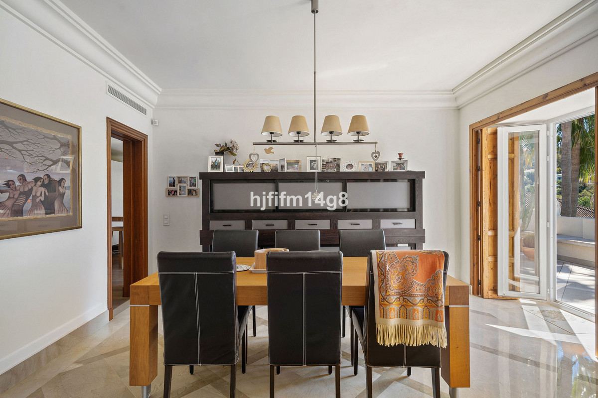 Appartement te koop in Nueva Andalucía | 3 slaapkamers H5351119