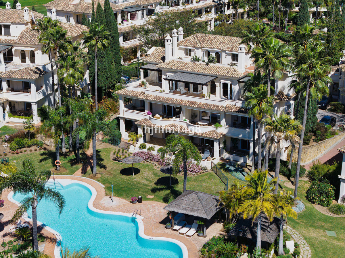 Appartement te koop in Nueva Andalucía | 3 slaapkamers H5351119