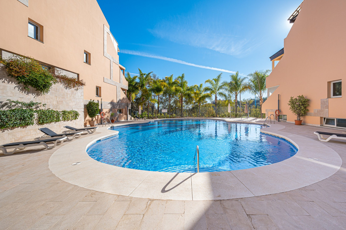 Appartement te koop in Nueva Andalucía | 2 slaapkamers H5351146
