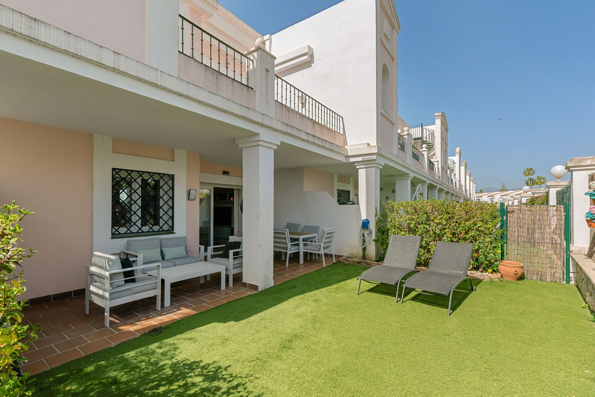 Appartement te koop in Nueva Andalucía | 2 slaapkamers H5351311