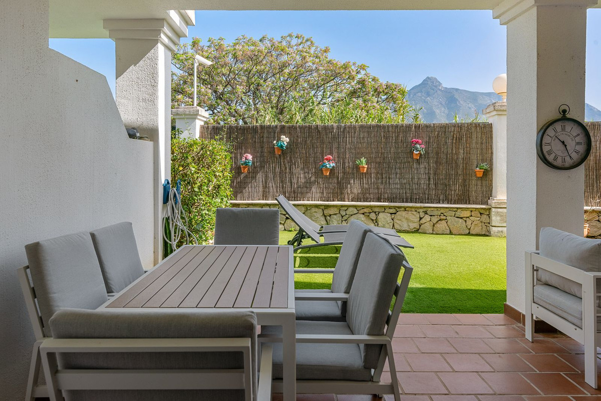 Appartement te koop in Nueva Andalucía | 2 slaapkamers H5351311