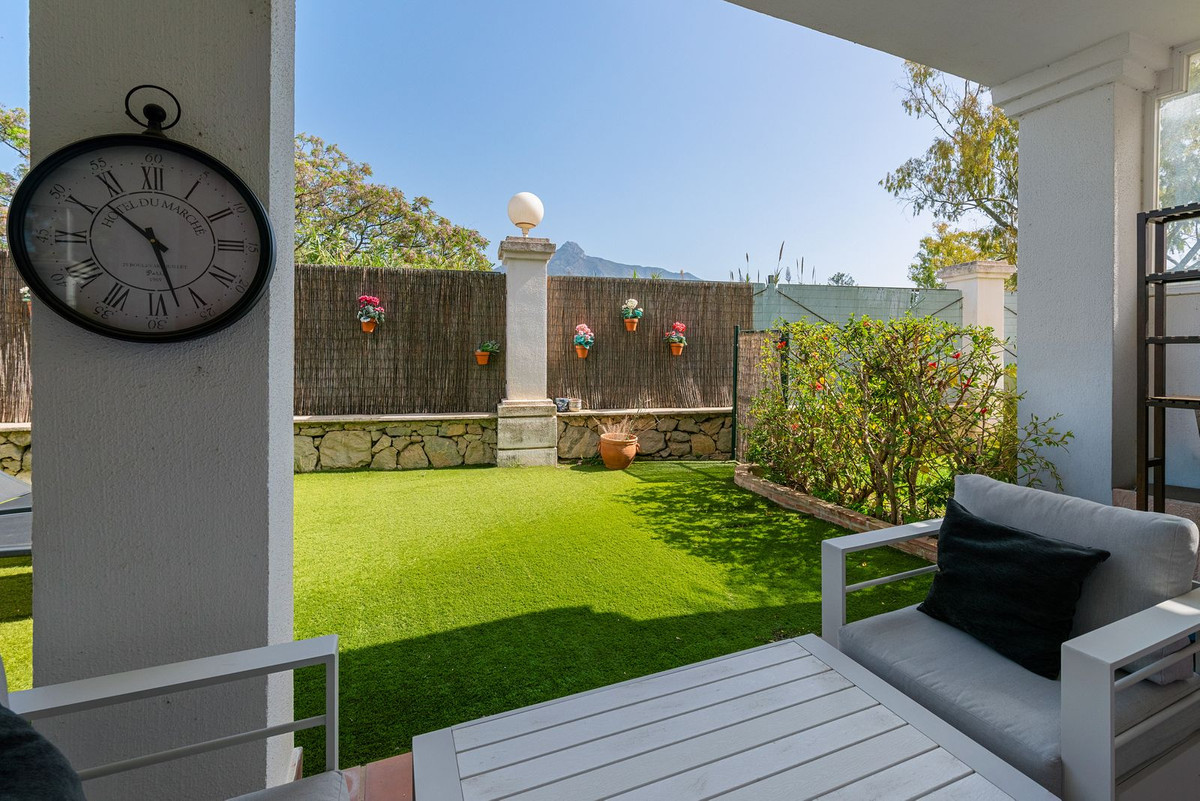 Appartement te koop in Nueva Andalucía | 2 slaapkamers H5351311