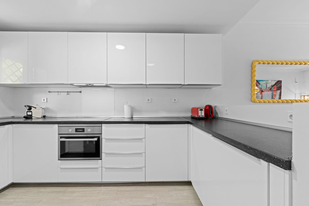 Appartement te koop in Nueva Andalucía | 2 slaapkamers H5351311