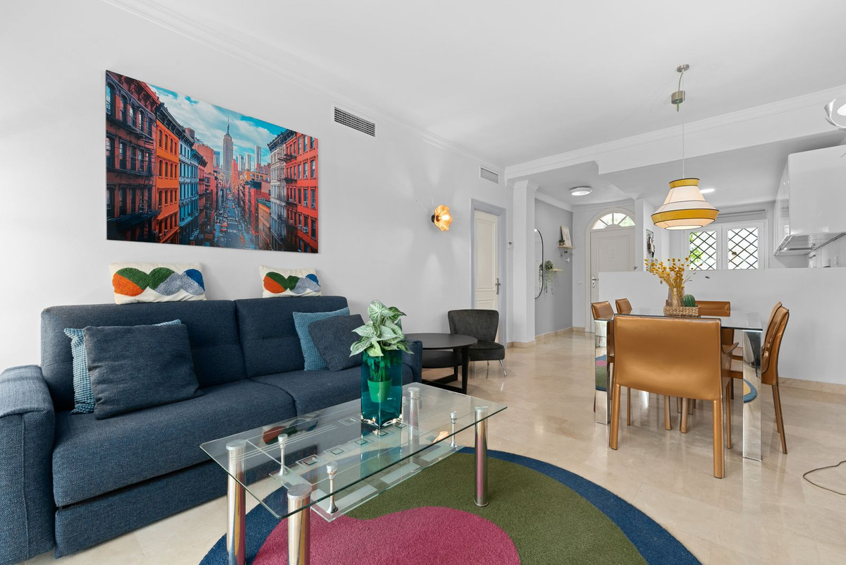 Appartement te koop in Nueva Andalucía | 2 slaapkamers H5351311