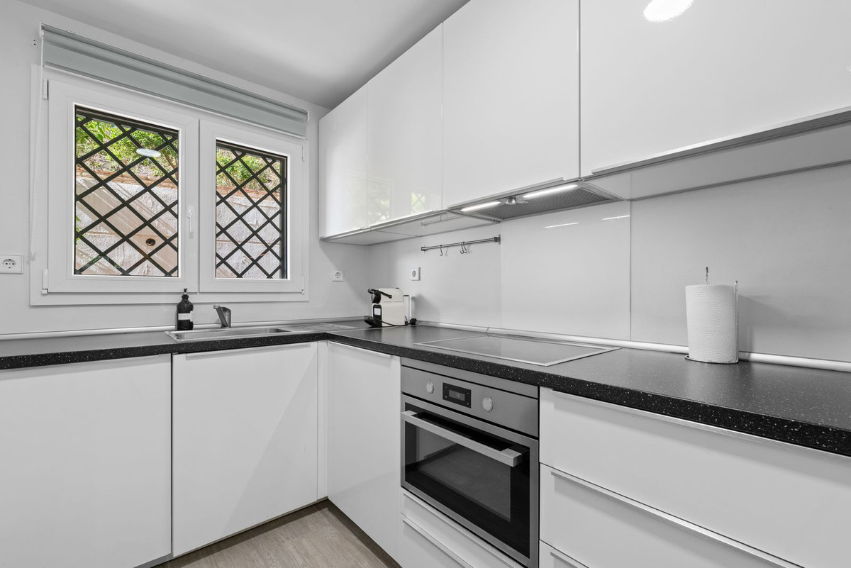 Appartement te koop in Nueva Andalucía | 2 slaapkamers H5351311