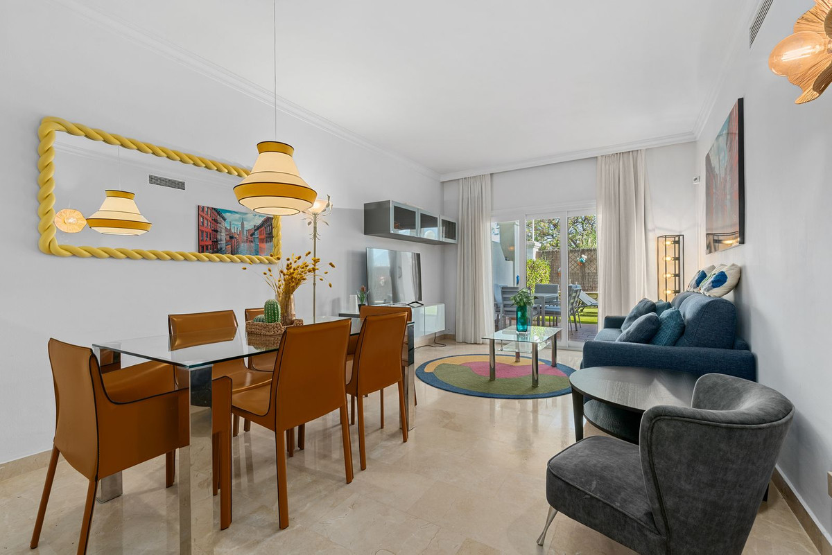 Appartement te koop in Nueva Andalucía | 2 slaapkamers H5351311