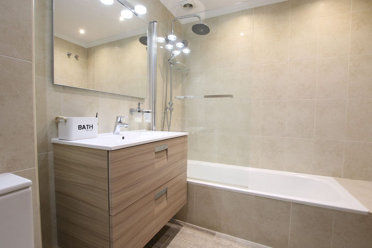 Appartement te koop in Nueva Andalucía | 3 slaapkamers H5351656