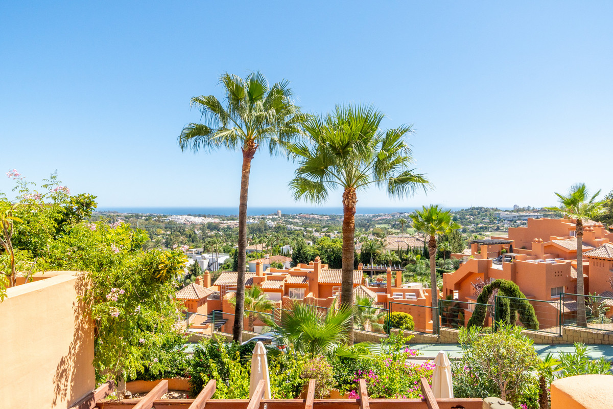 Appartement te koop in Nueva Andalucía | 3 slaapkamers H5352757