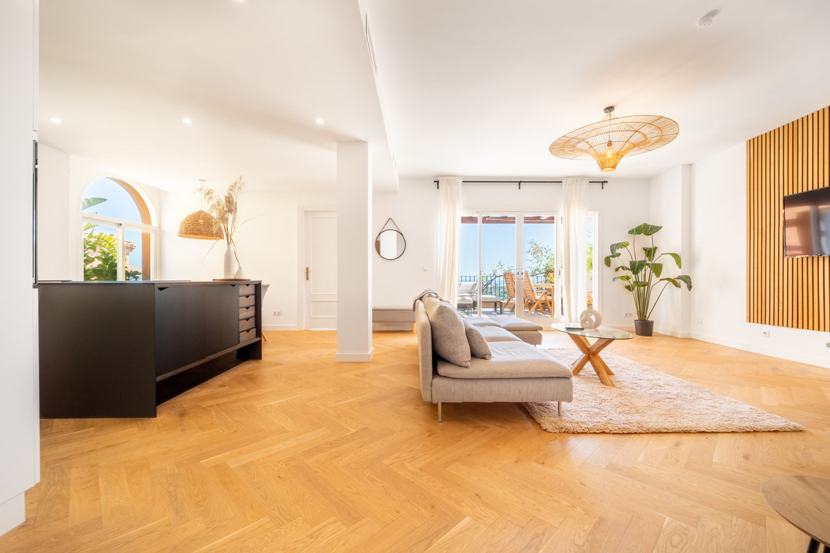 Appartement te koop in Nueva Andalucía | 3 slaapkamers H5352757