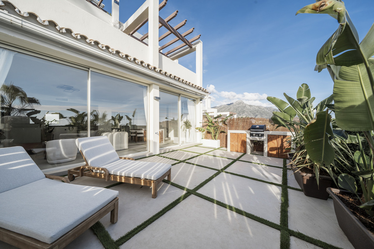 Appartement te koop in Nueva Andalucía | 3 slaapkamers H5352826