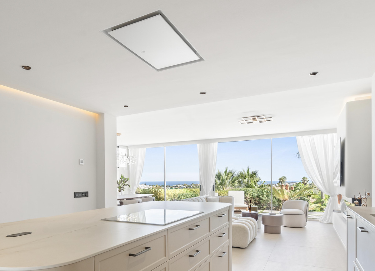 Appartement te koop in Nueva Andalucía | 3 slaapkamers H5352826