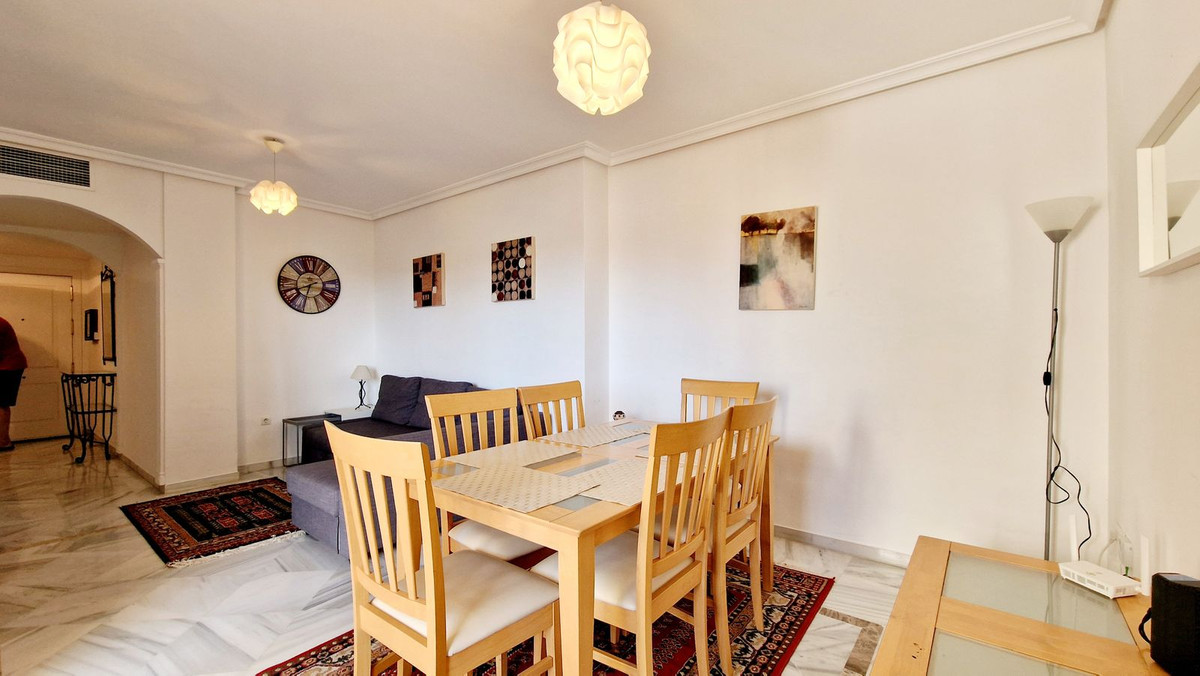 Appartement te koop in Nueva Andalucía | 2 slaapkamers H5353354