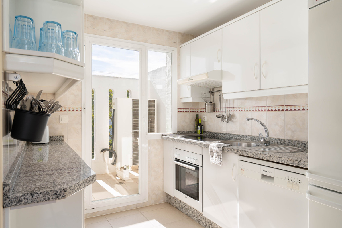 Appartement te koop in Nueva Andalucía | 3 slaapkamers H5357047