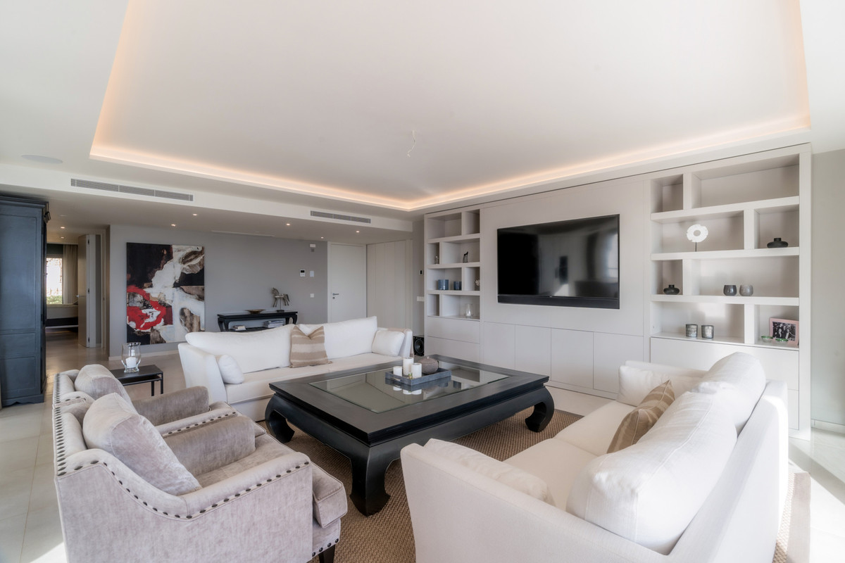 Appartement te koop in Nueva Andalucía | 3 slaapkamers H5357050
