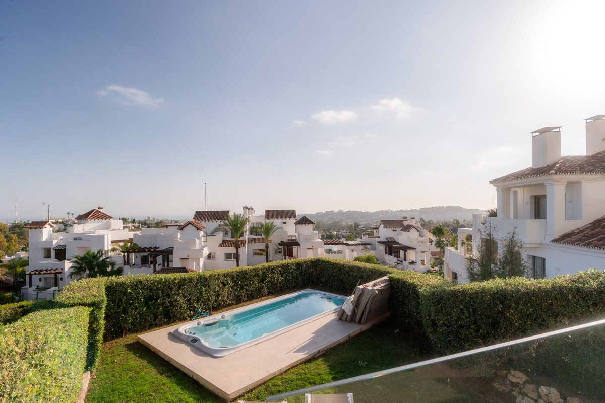 Appartement te koop in Nueva Andalucía | 3 slaapkamers H5357050