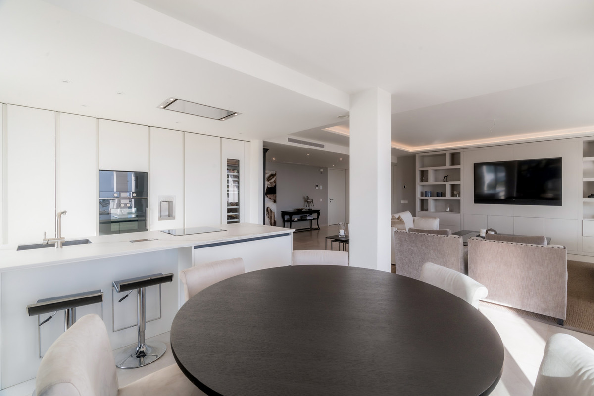 Appartement te koop in Nueva Andalucía | 3 slaapkamers H5357050