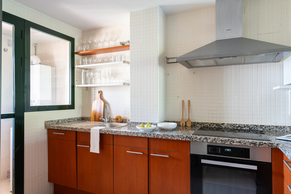 Appartement te koop in Nueva Andalucía | 3 slaapkamers H5357056