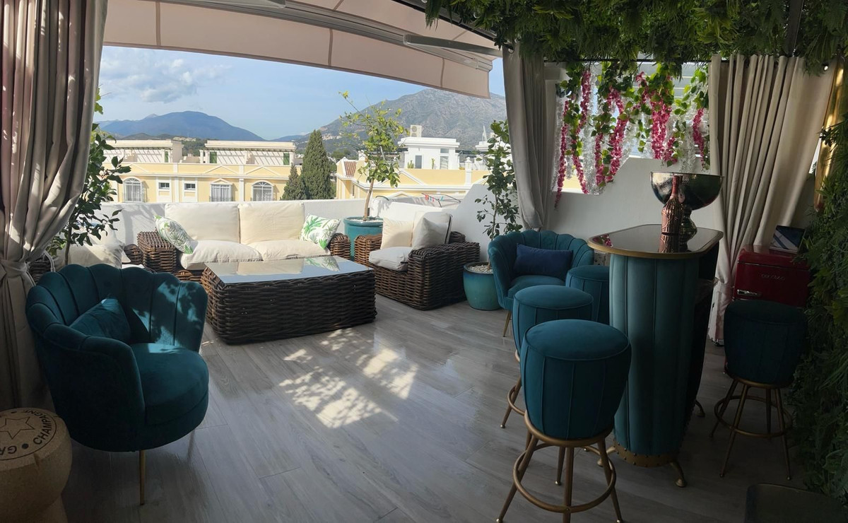 Appartement te koop in Nueva Andalucía | 3 slaapkamers H5357347