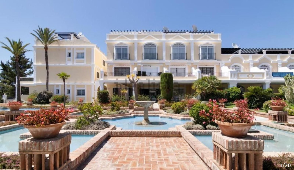 Appartement te koop in Nueva Andalucía | 3 slaapkamers H5357347