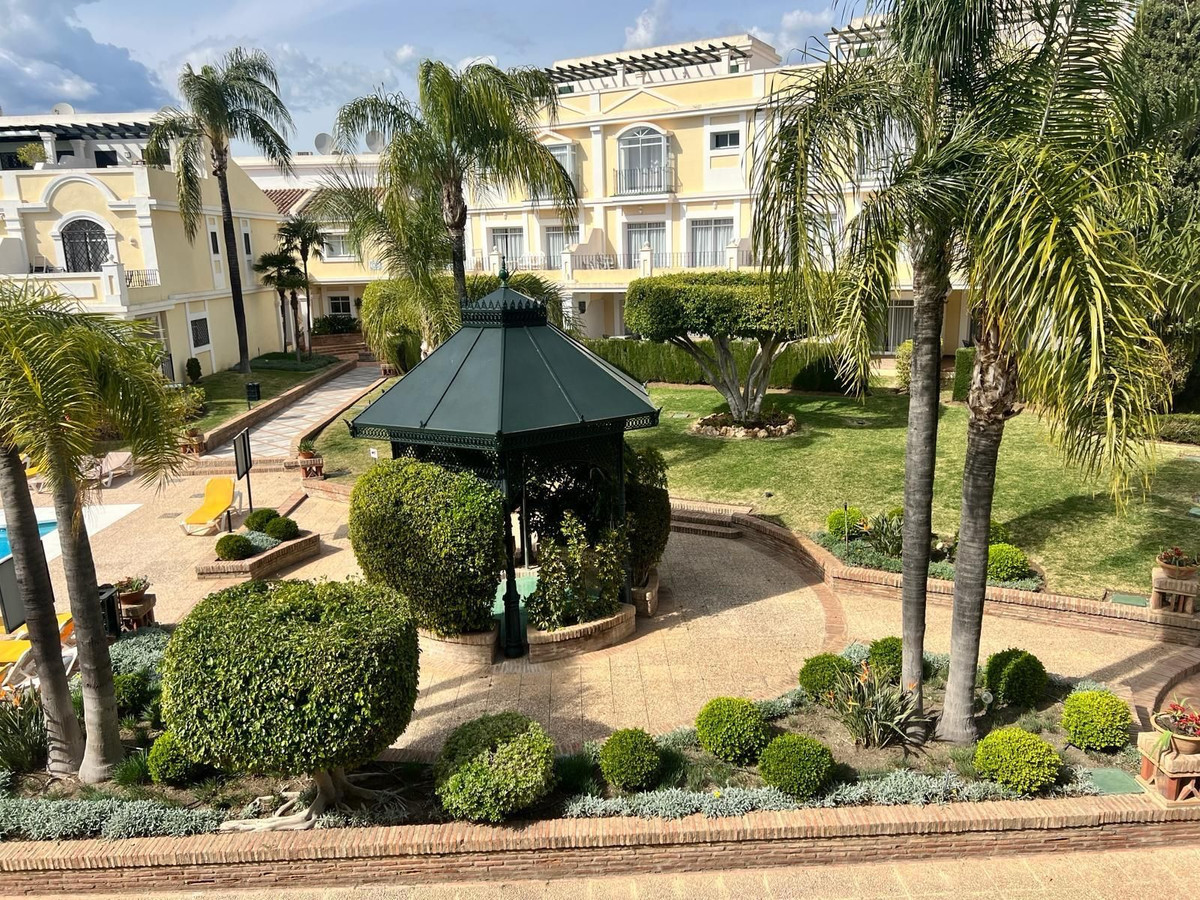 Appartement te koop in Nueva Andalucía | 3 slaapkamers H5357347