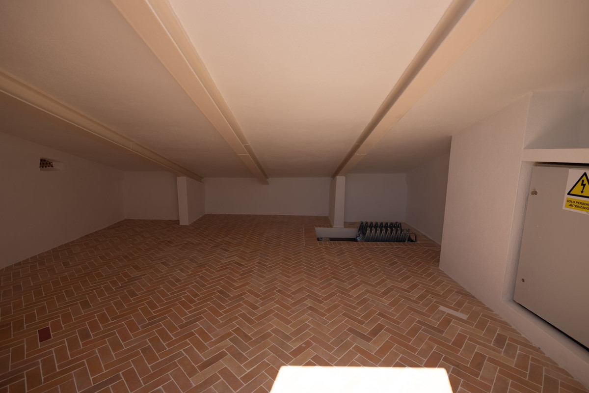 Property main view 33