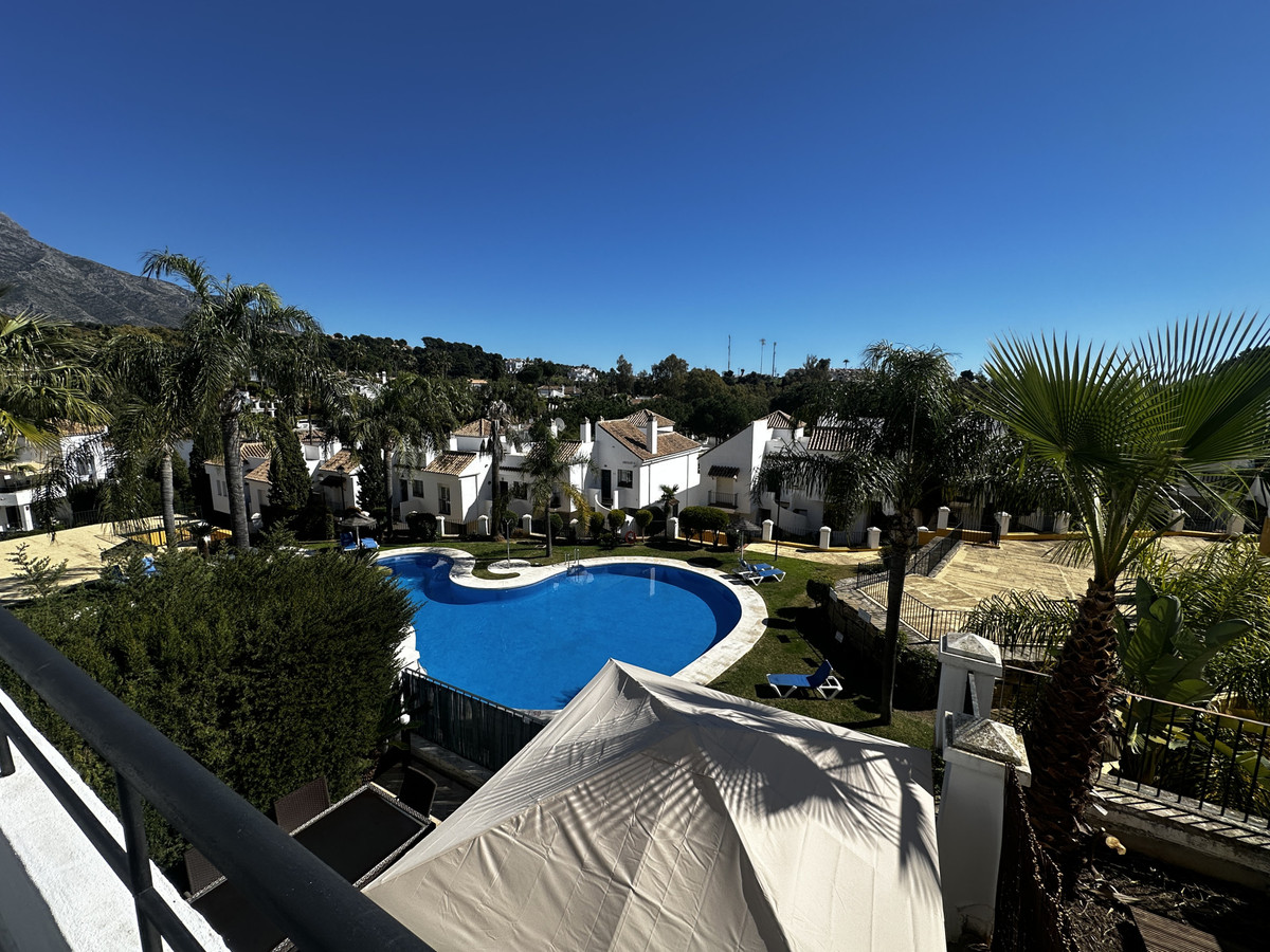 Appartement te koop in Nueva Andalucía | 2 slaapkamers H5358703