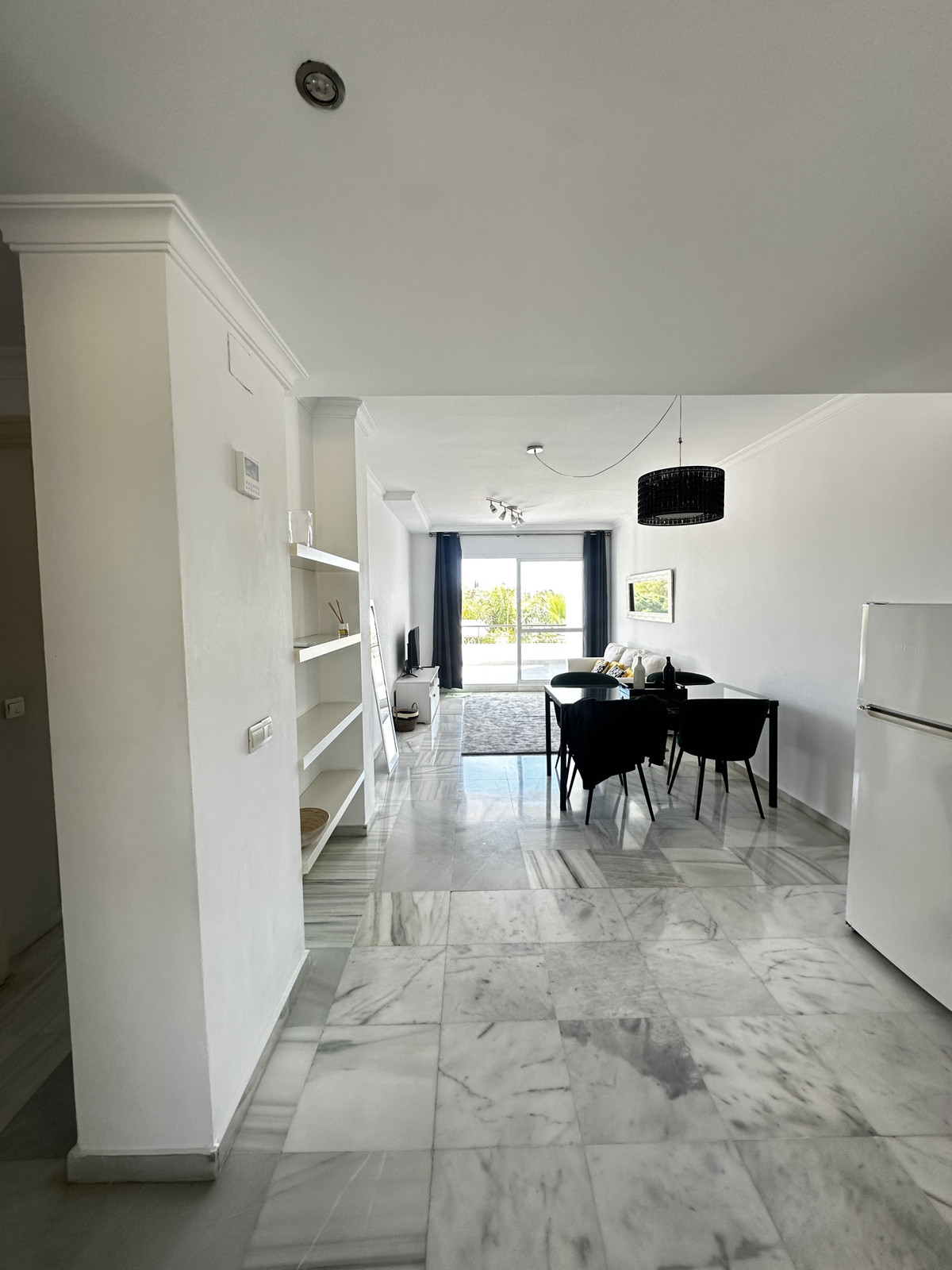 Appartement te koop in Nueva Andalucía | 2 slaapkamers H5358703