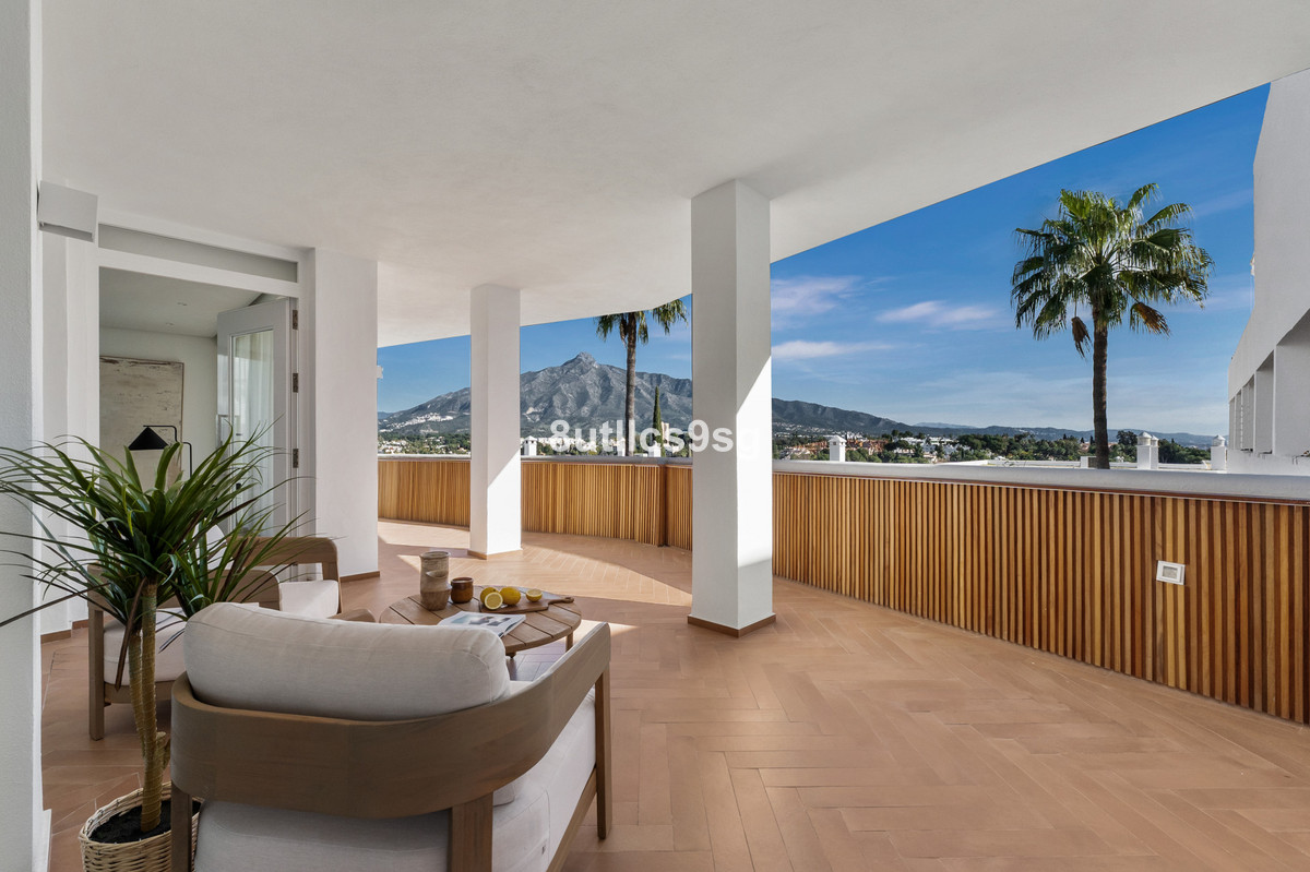 Appartement te koop in Nueva Andalucía | 2 slaapkamers H5360749