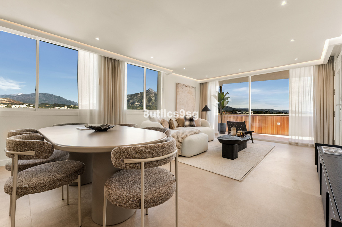 Appartement te koop in Nueva Andalucía | 2 slaapkamers H5360749