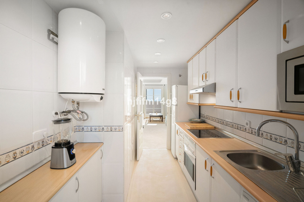 Appartement te koop in Nueva Andalucía | 2 slaapkamers H5360785