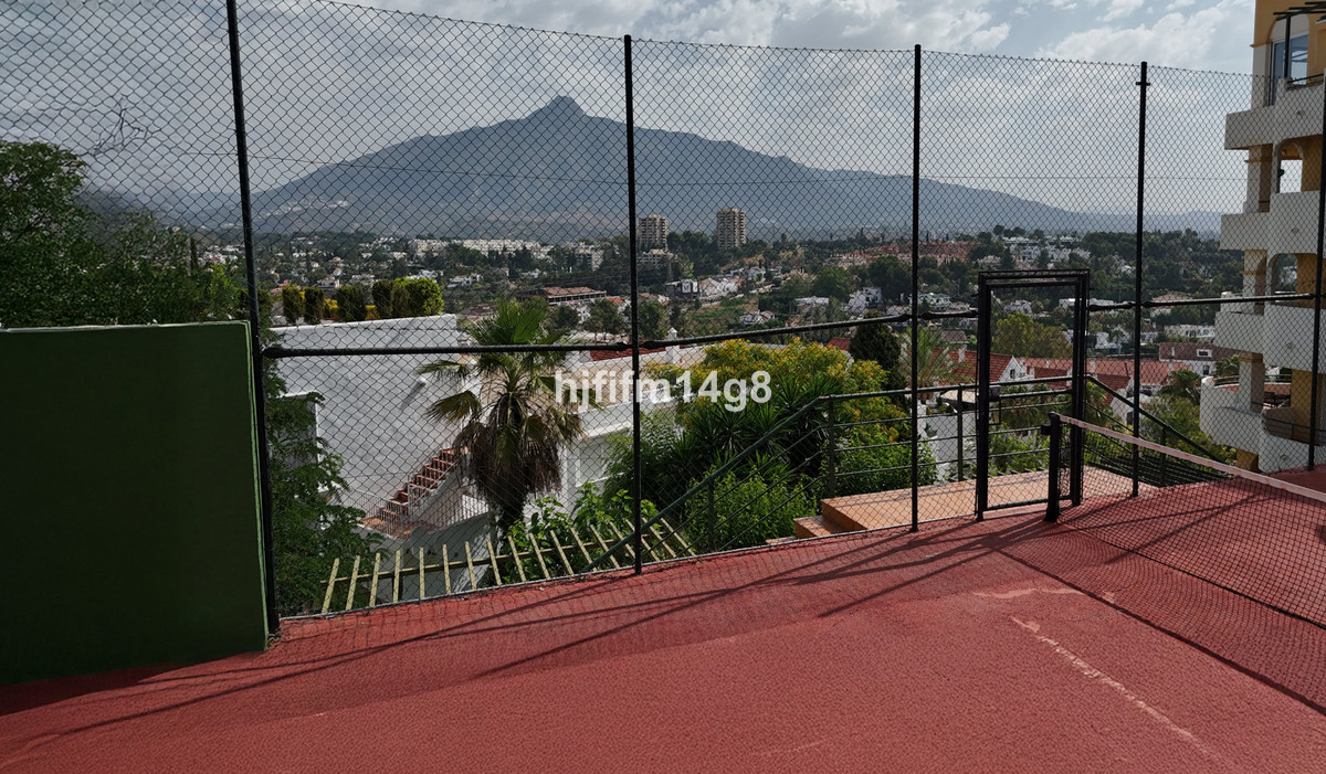 Appartement te koop in Nueva Andalucía | 2 slaapkamers H5360785