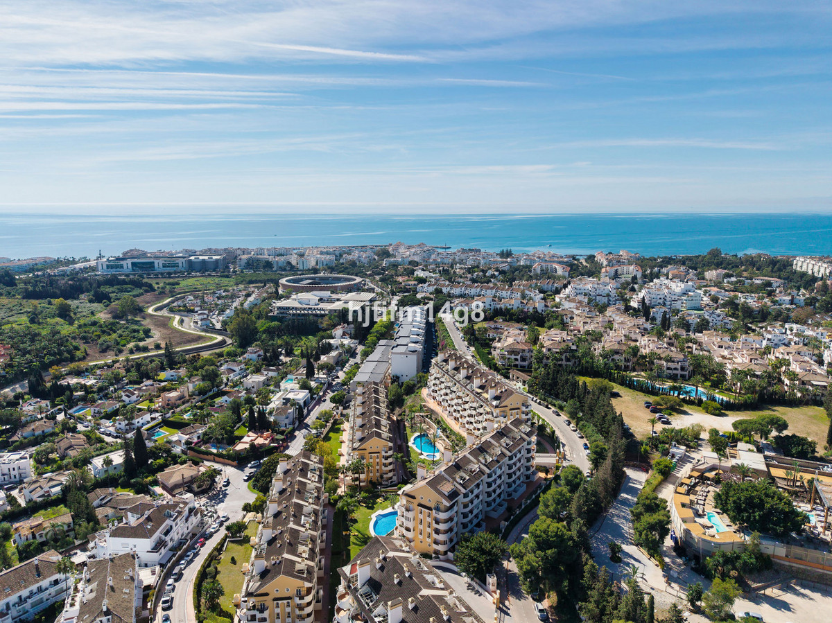 Appartement te koop in Nueva Andalucía | 2 slaapkamers H5360785