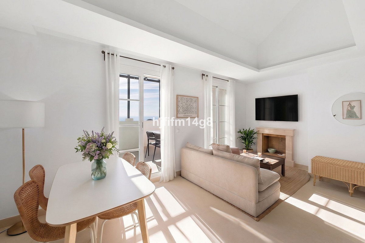 Appartement te koop in Nueva Andalucía | 2 slaapkamers H5360785