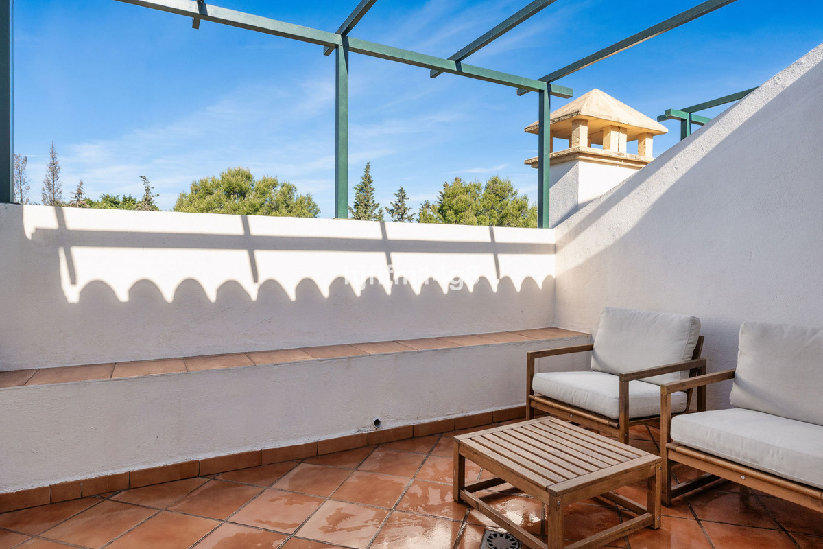 Appartement te koop in Nueva Andalucía | 2 slaapkamers H5360785