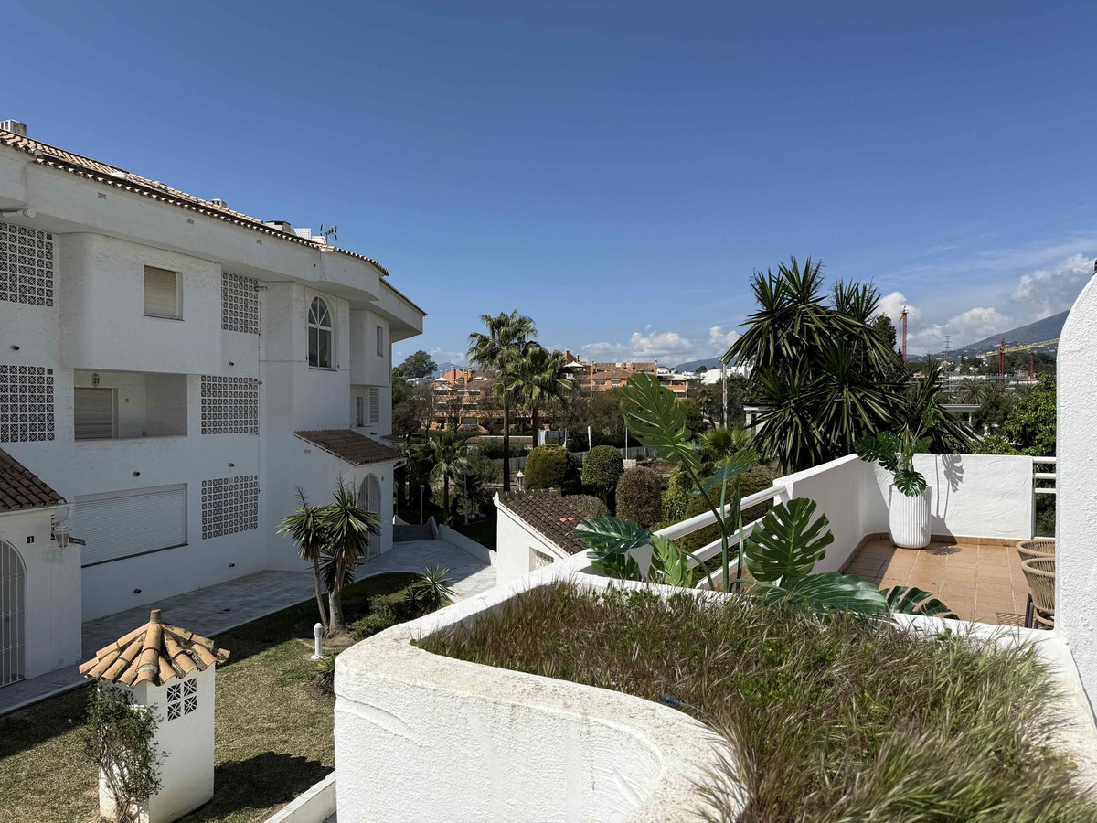 Appartement te koop in Nueva Andalucía | 1 slaapkamers H5361988