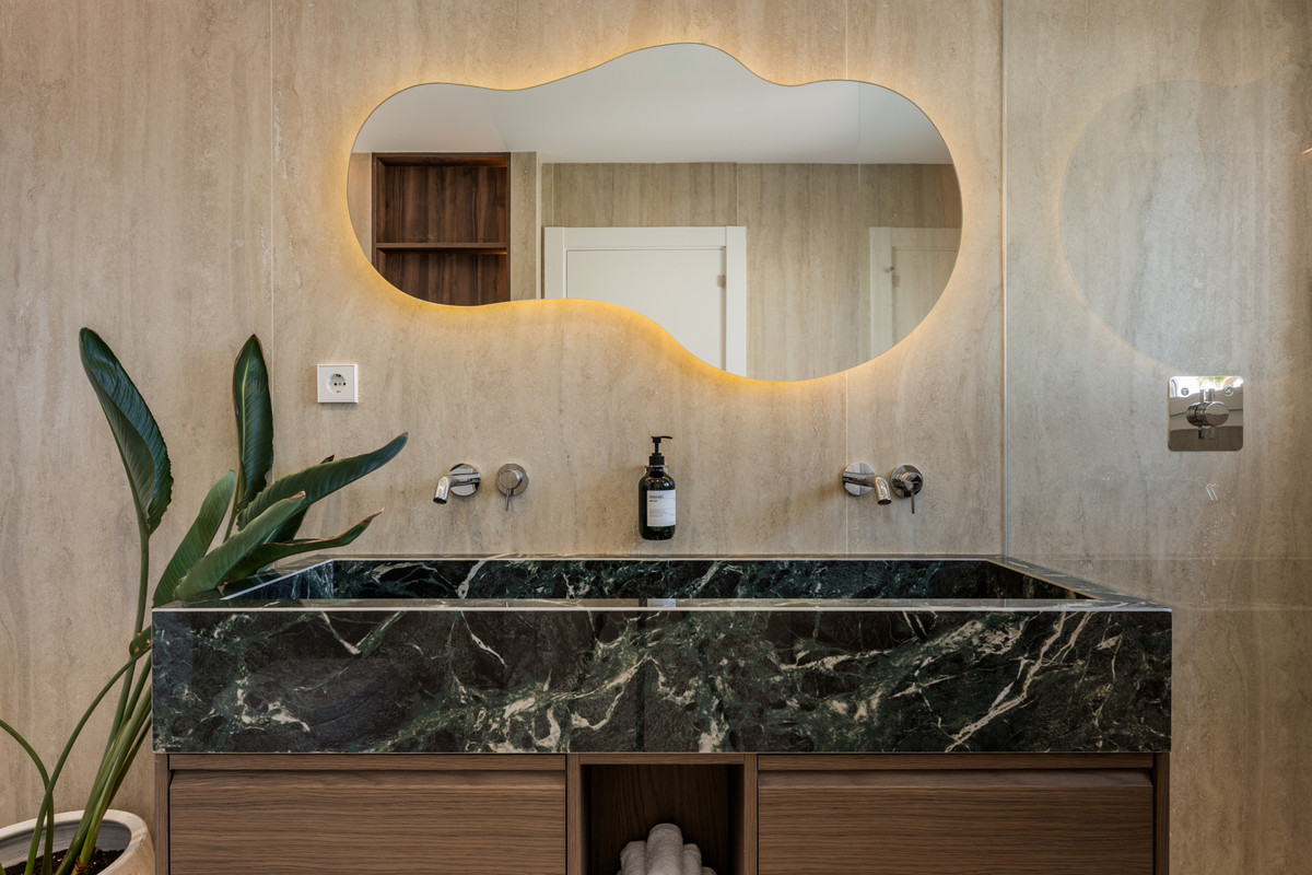 Appartement te koop in Nueva Andalucía | 3 slaapkamers H5362309