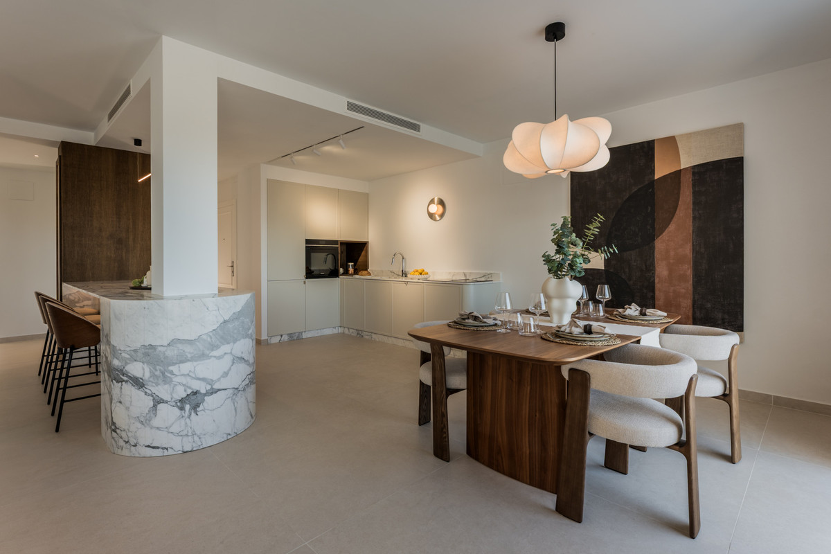 Appartement te koop in Nueva Andalucía | 3 slaapkamers H5362309