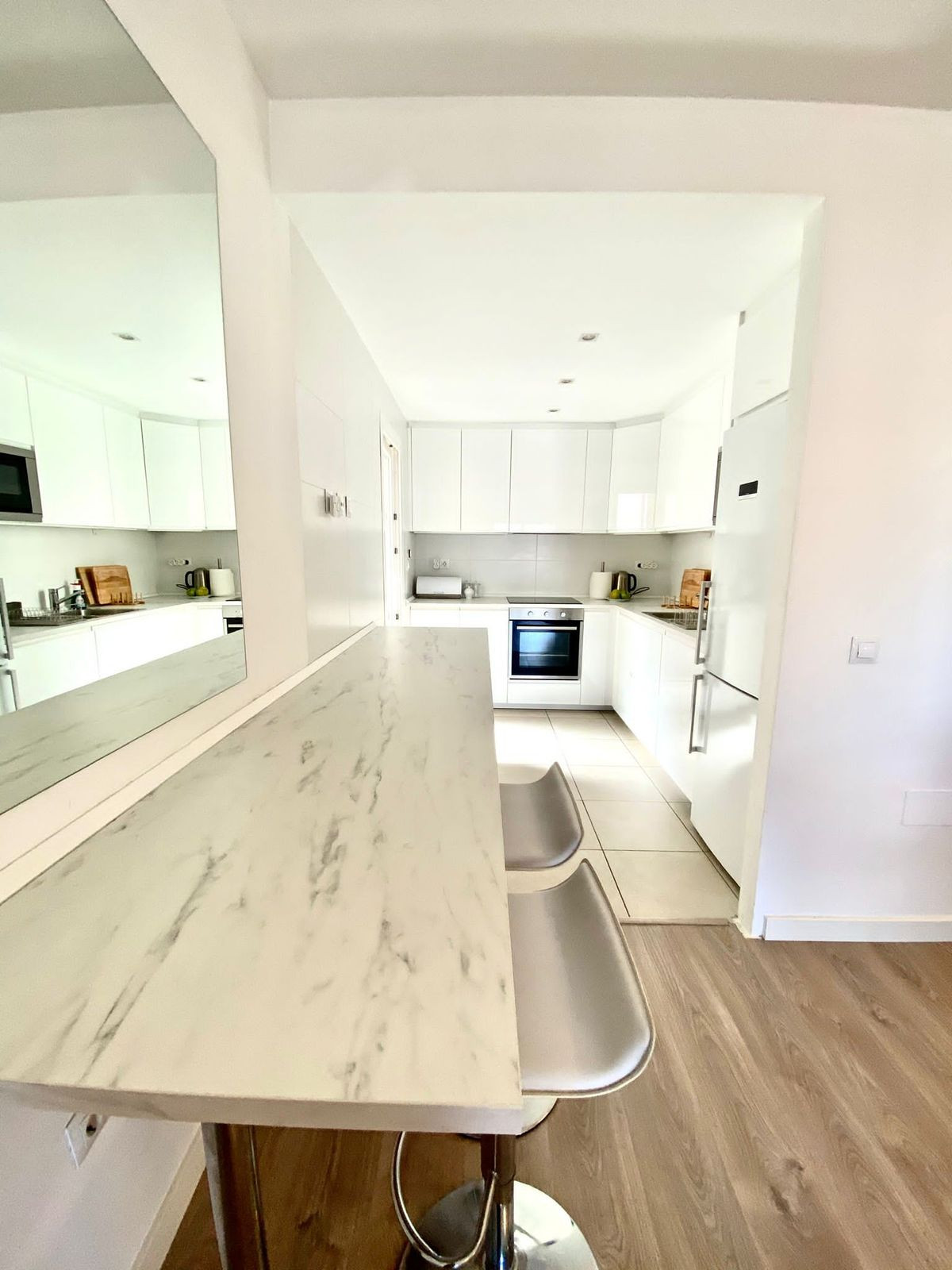 Appartement te koop in Nueva Andalucía | 3 slaapkamers H5362660