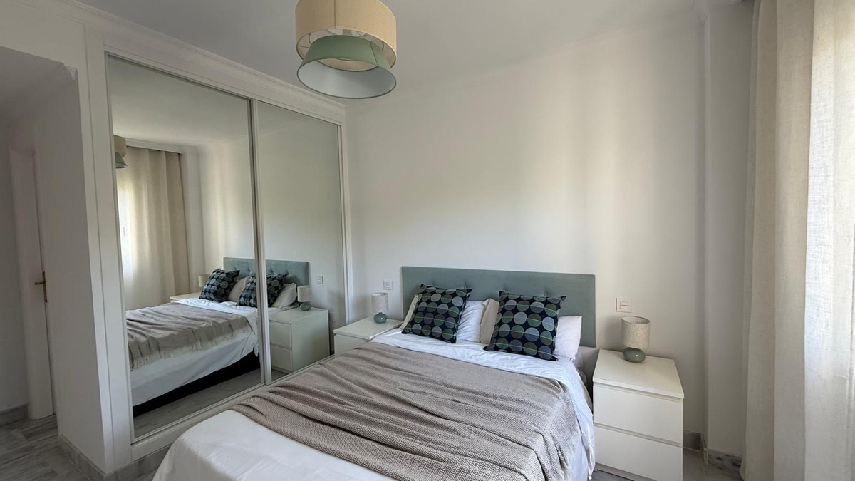 Appartement te koop in Nueva Andalucía | 2 slaapkamers H5362789