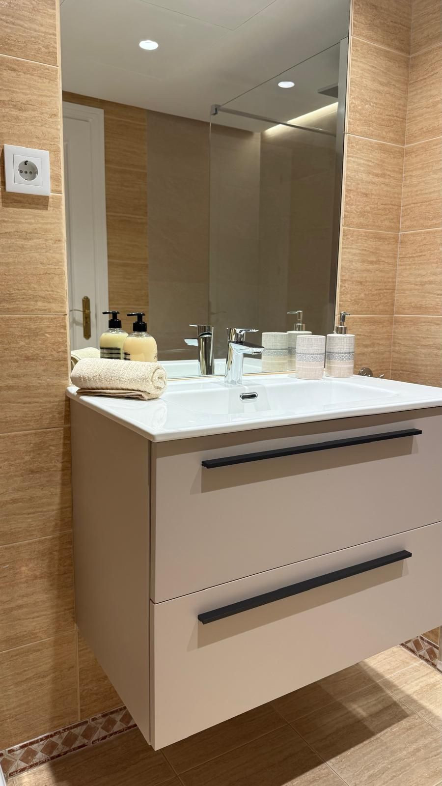 Appartement te koop in Nueva Andalucía | 2 slaapkamers H5362789