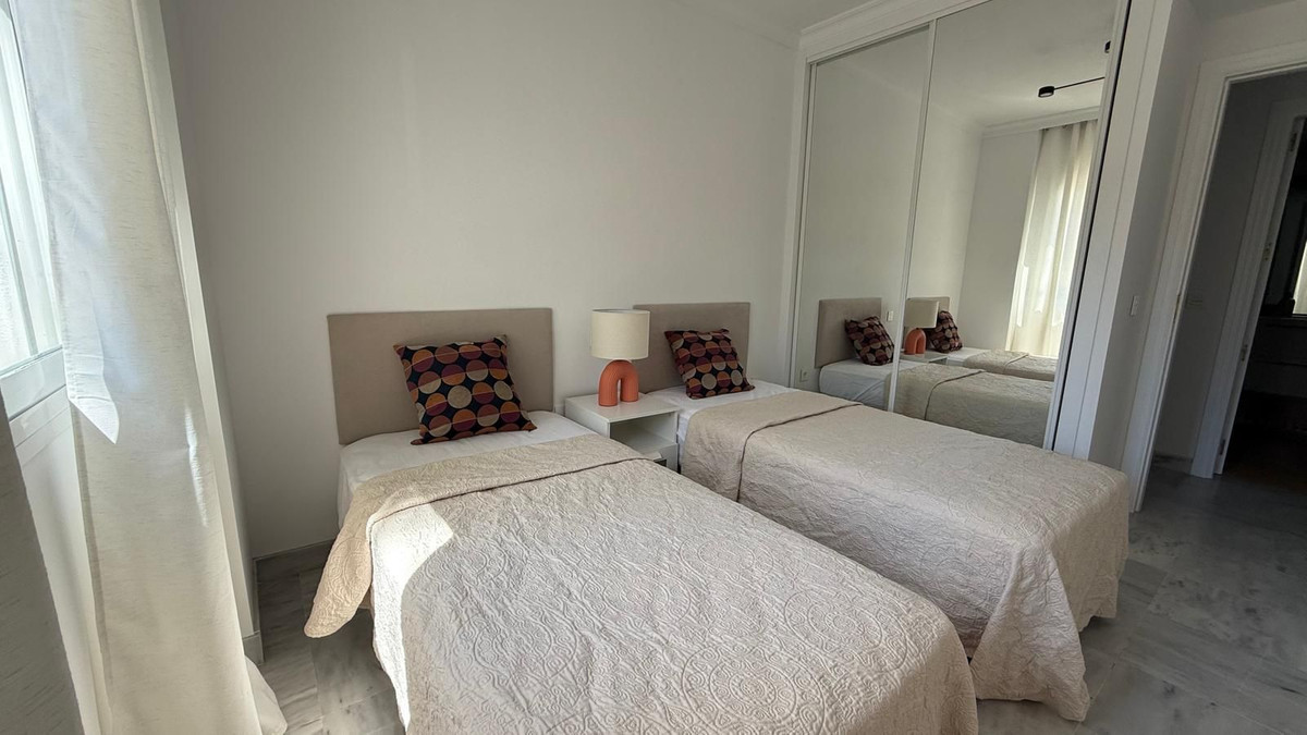 Appartement te koop in Nueva Andalucía | 2 slaapkamers H5362789