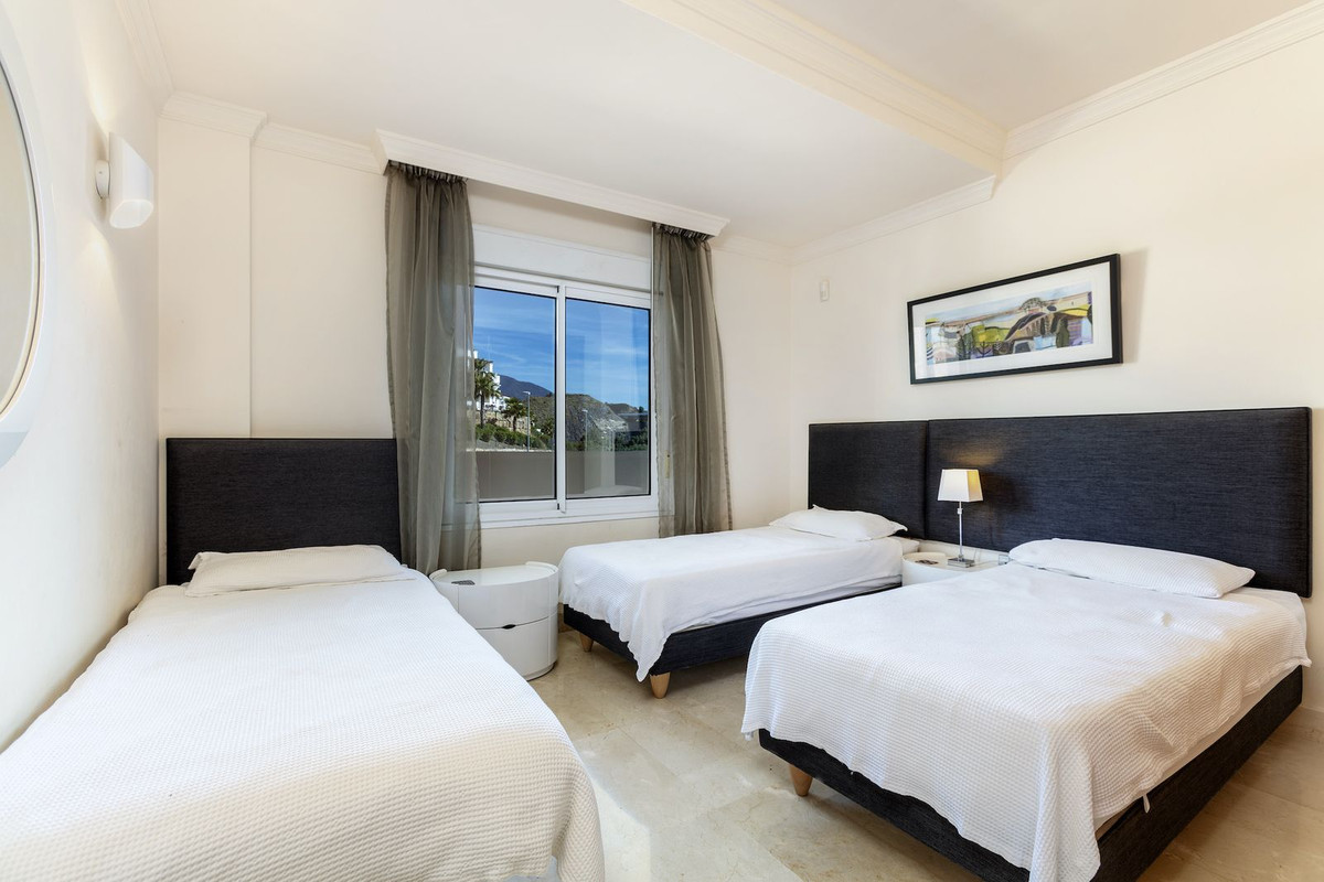 Appartement te koop in Nueva Andalucía | 2 slaapkamers H5365264