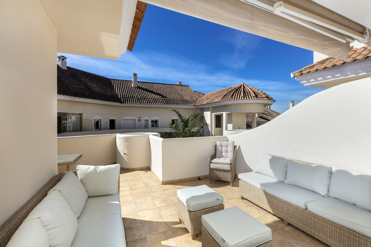 Appartement te koop in Nueva Andalucía | 2 slaapkamers H5365264