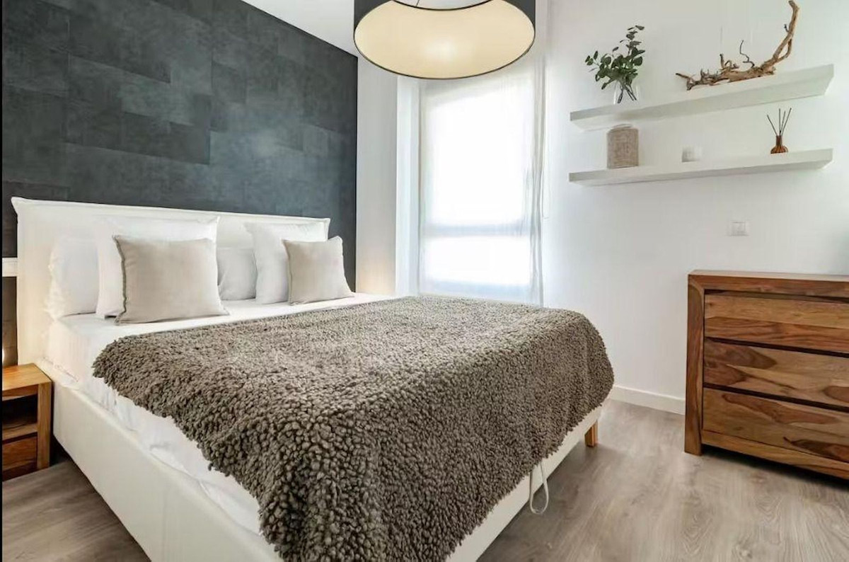 Appartement te koop in Nueva Andalucía | 3 slaapkamers H5365267