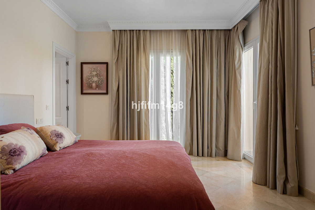 Appartement te koop in Nueva Andalucía | 3 slaapkamers H5366293