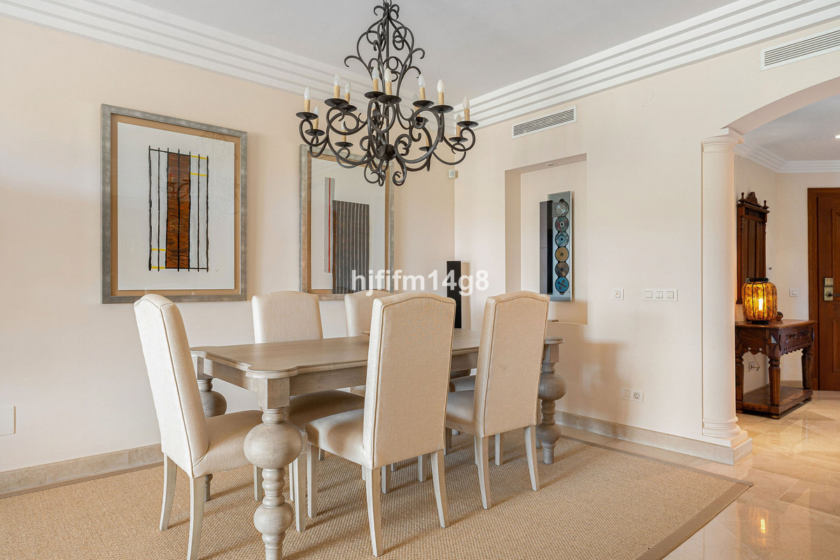 Appartement te koop in Nueva Andalucía | 3 slaapkamers H5366293