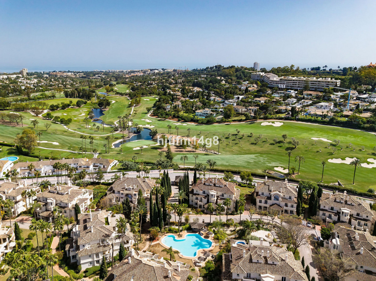 Appartement te koop in Nueva Andalucía | 3 slaapkamers H5366293