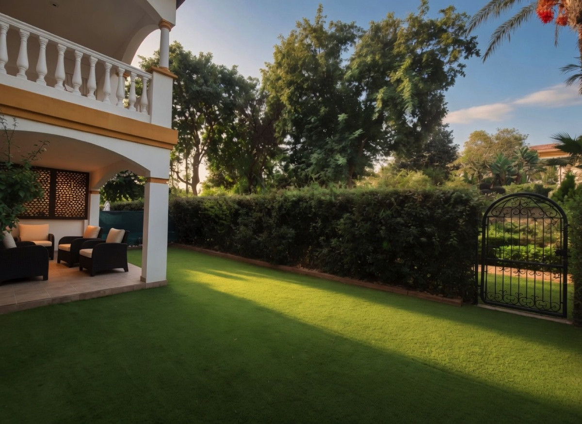 Appartement te koop in Nueva Andalucía | 2 slaapkamers H5366623